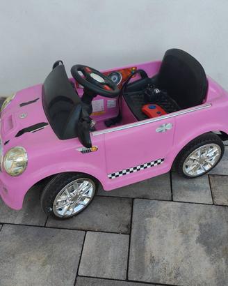 Auto elettrica radiocomandata