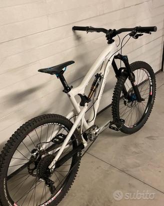 santa cruz nomad (LEGGERE DESCRIZIONE)