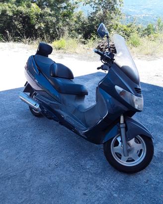 Suzuki Burgman 400 (Anno 2001)