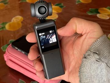 camera stabilizzata con gimbal PNJ Pocket