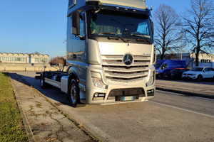 Mercedes Benz Actros 1836