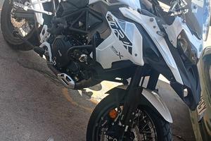 BENELLI TRK 502x