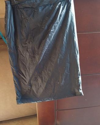 GONNA IN POLIESTERE BRAND STEFANEL COLORE NERO