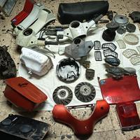 diversi ricambi per vespa 