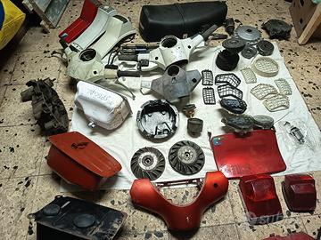 diversi ricambi per vespa 