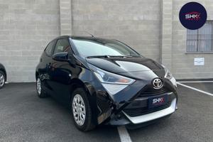 Toyota Aygo Connect 1.0 VVT-i 72 CV 5 porte x-clus