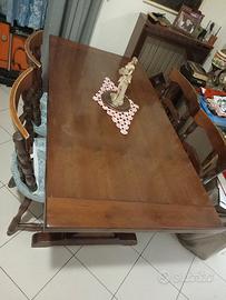 tavolo con sedie in legno massello 