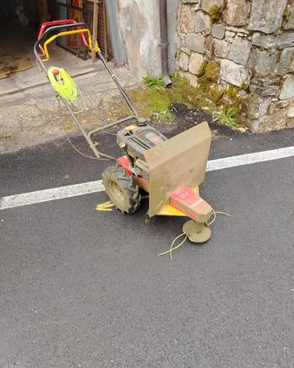 decespugliatore a ruote 