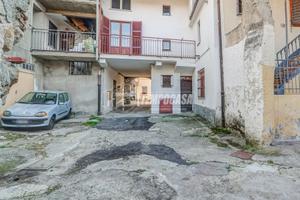 Terrattetto di ampie metrature !