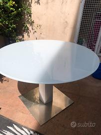 Tavolo tondo