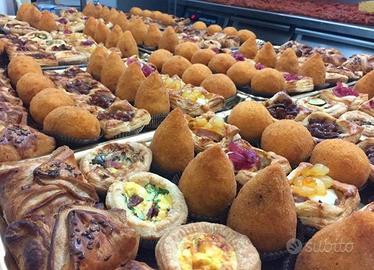 Esperto tavola calda catanese, gastronomo, aiuto c