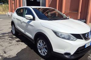 Nissan qhaskai,1200benzina,5p,