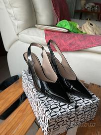 Tacchi décolleté vernice neri