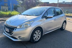 PEUGEOT 208 2013