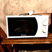 FORNO A MICROONDE CANDY CMW2070M