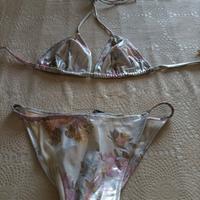 costumi da bagno in stock