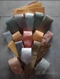 Cravatta Vari (2 tipi articoli)