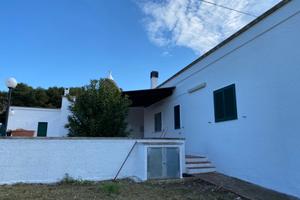 Villa con trulli in Valle D'Itria con giardino