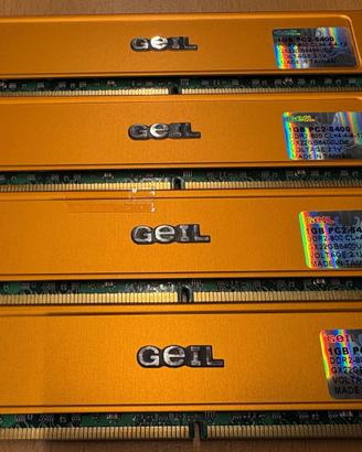 4 Banchi di memoria GEIL  1 Gb