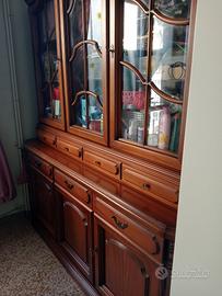 Vetrina in legno originale