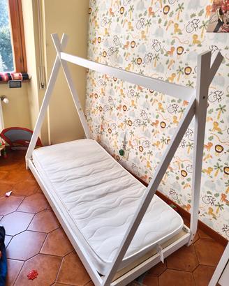 letto Montessori a tenda con materasso