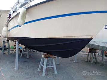 Motoscafo cabinato fjord 880