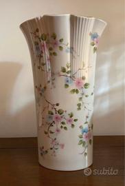 Elegante Vaso a Ventaglio in Porcellana T. Limoges