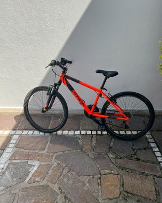 Mountain Bike 24" BTwin Rockrider 500 Ammortizzata