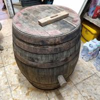 Botte antica in legno