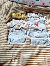 body neonato 0-3 m3si e 1 di 6 mesi