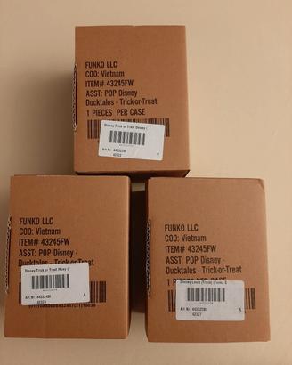 Funko Set 3 limited  Huey 606 Dewey 607 Louie 608