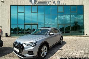 AUDI Q3 2.0 TDI 40 quattro Stronic TETTO APRIBIL