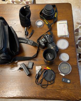 Nikon D3200 + 18-105 VR + 70-300 + accessori
