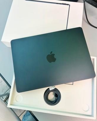 MacBook Air 13.6 M3/8gb/512gb garanzia 1 Anno