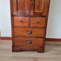 Varia mobilia stile rustico