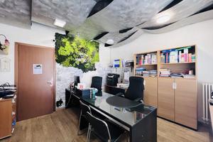 NEGOZIO CON MAGAZZINO