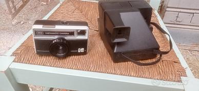 machina fotografica Polaroid e kodak 