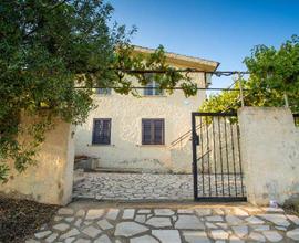 Appartamento quadrilocale a Capo Comino