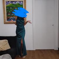 vestito lungo colore verde petrolio