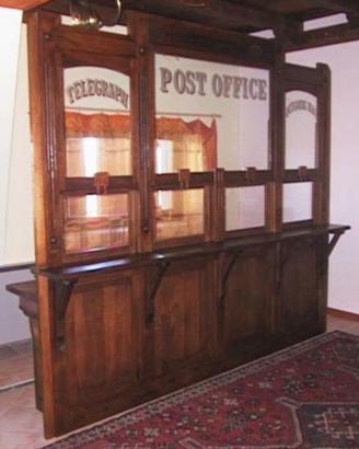 Post office in rovere