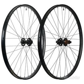 Cerchi XC 29 Stan's NoTubes Crest MK4, 28h new