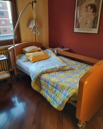 Letto Elettrico Rebecca + Materasso Antidecubito