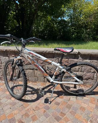 Bicicletta bambino/a ruote da 24