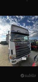 Scania 460 a cella frigorifera