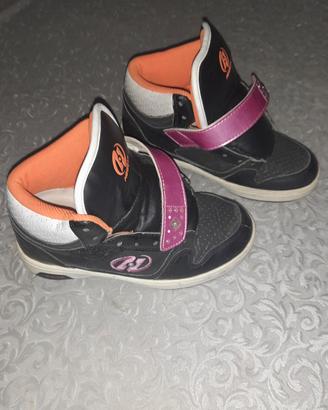 scarpe con rotelle
