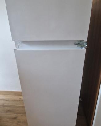Frigorifero da incasso  Bauknecht  combinato 218L