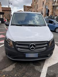 Mercedes Vito 11