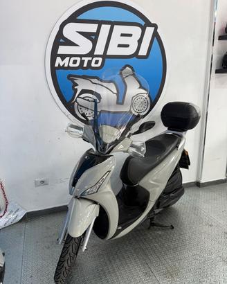 Kymco People 150 S