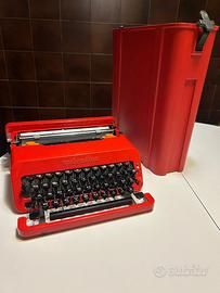SET  2 MACCHINE DA SCRIVERE OLIVETTI VINTAGE