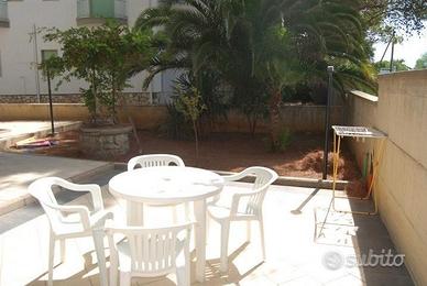 Metaponto - Tavernetta 200m dal mare - 8 posti